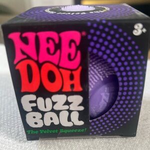 Viral Nee doh Fuzz Ball - Purple